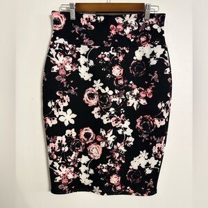 Ultra Flirt Black and Pink Floral Pencil Skirt Size Large